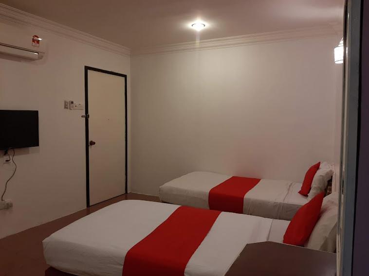 G City Hotel Телук-Интан Экстерьер фото