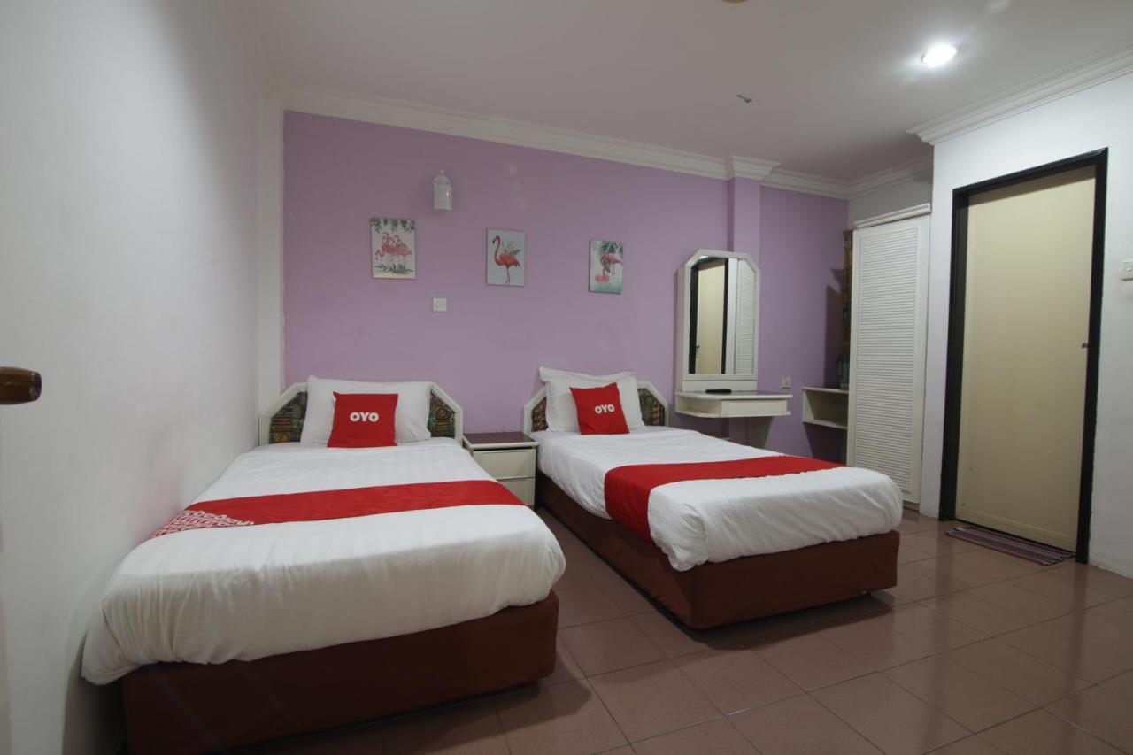 G City Hotel Телук-Интан Экстерьер фото