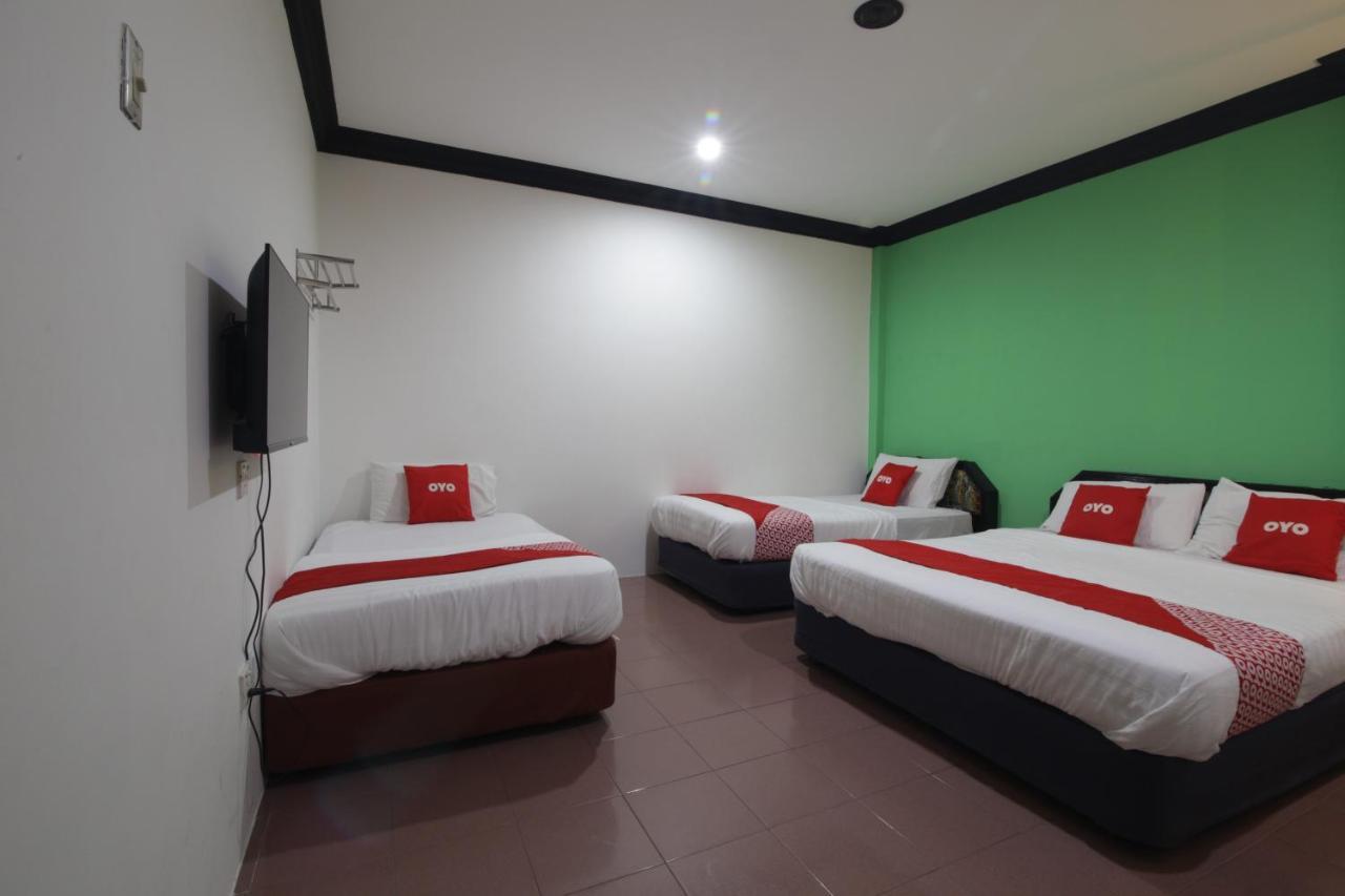 G City Hotel Телук-Интан Экстерьер фото
