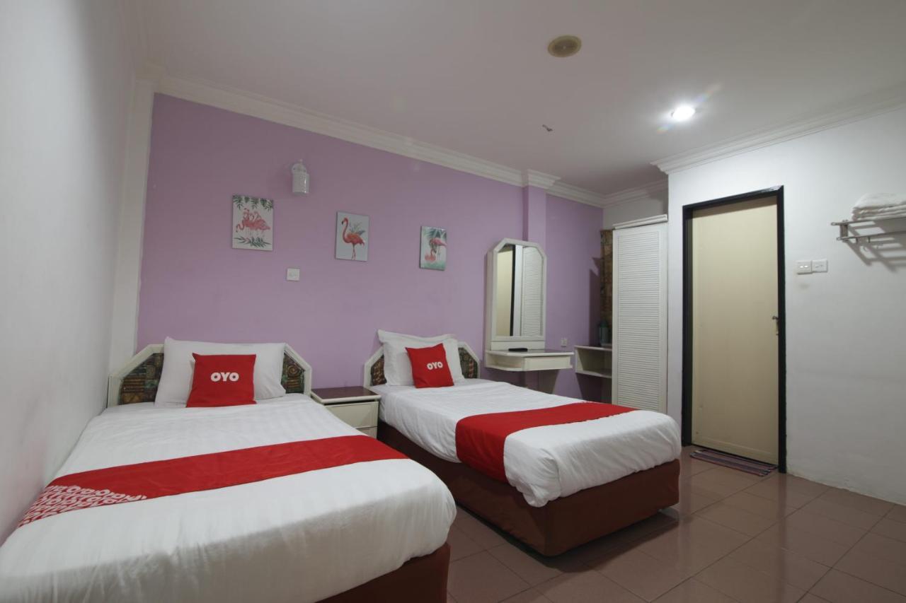 G City Hotel Телук-Интан Экстерьер фото