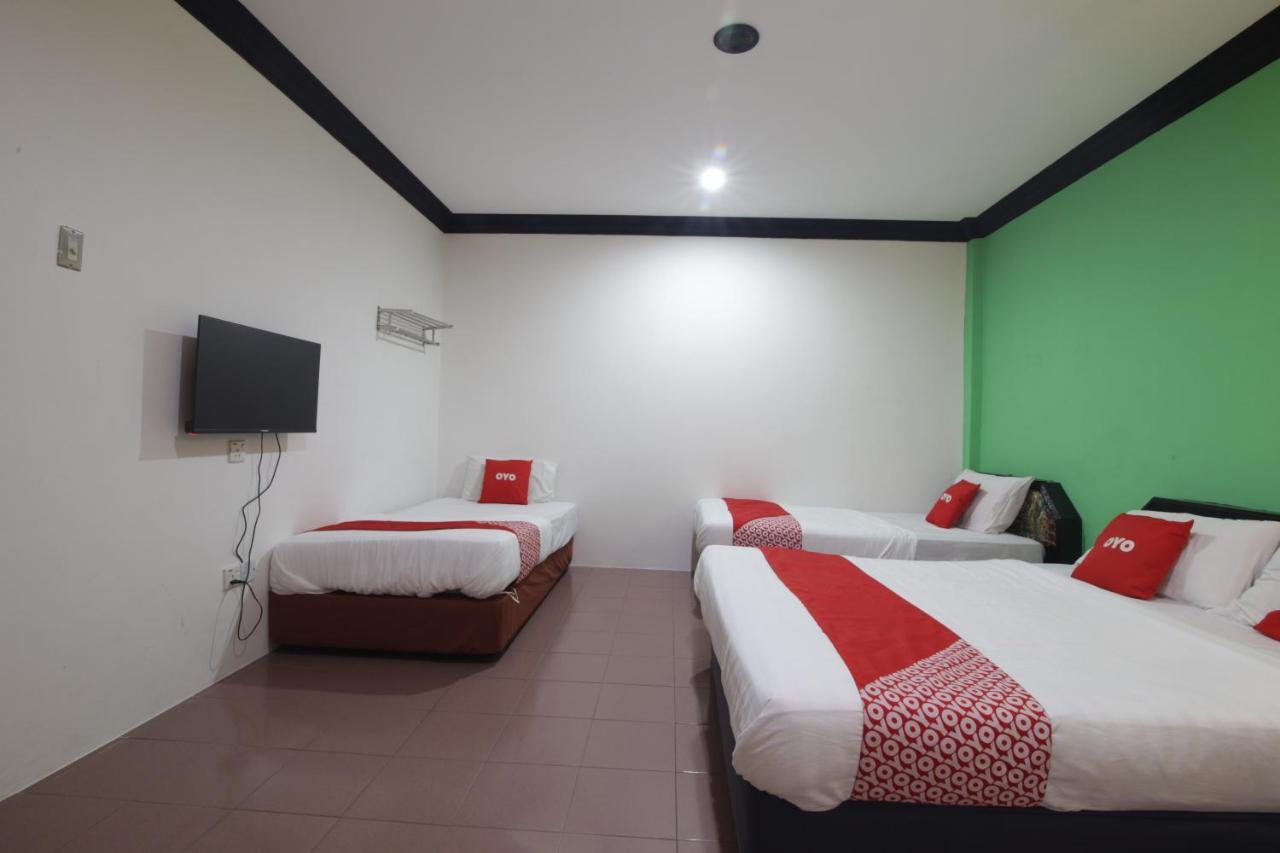 G City Hotel Телук-Интан Экстерьер фото