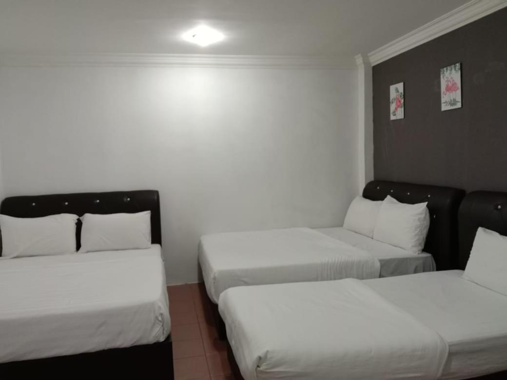 G City Hotel Телук-Интан Экстерьер фото